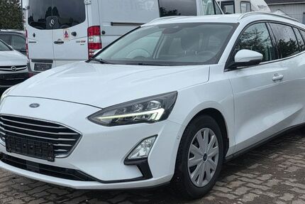 Ford Focus 163.256 km 7.560 &euro; Garbsen 30827