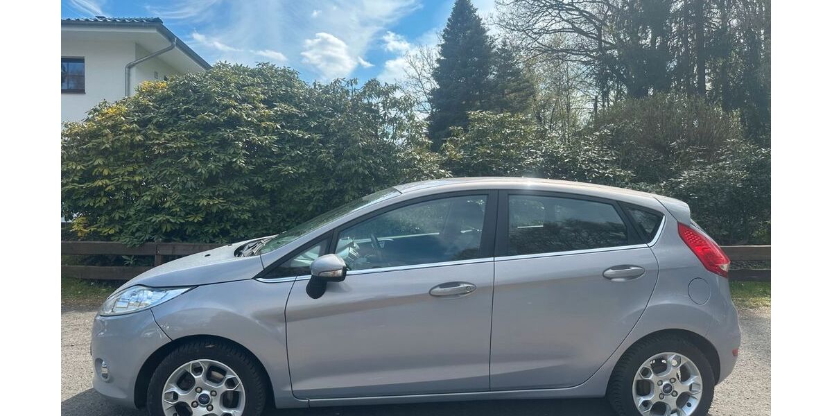 Ford Fiesta 177.000 km 5.990 &euro; Kreuztal 57223