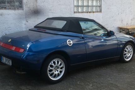 Alfa Romeo Spider 200.000 km 2.750 &euro; karlsruhe 76227