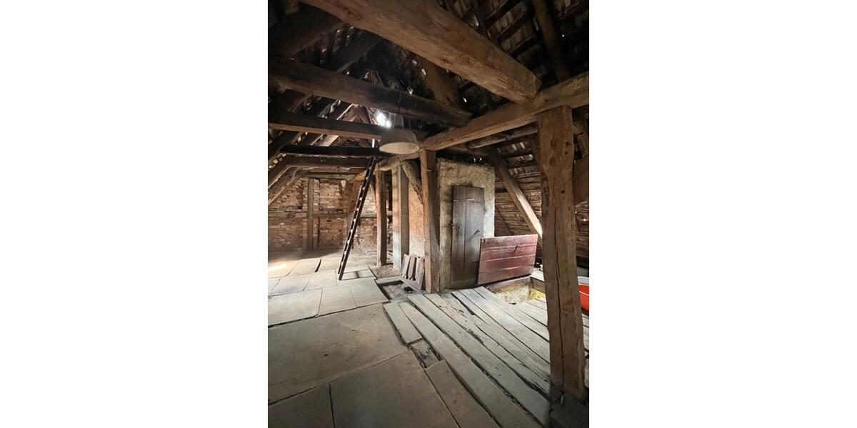 Mehrfamilienhaus, Wohnhaus Seehausen (Altmark) - 10 Zimmer, 120 m&sup2;, 29.800&euro; | Angebot:26777434