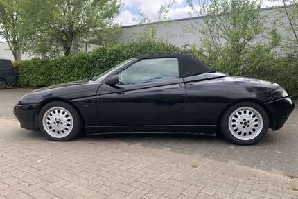 Alfa Romeo Spider