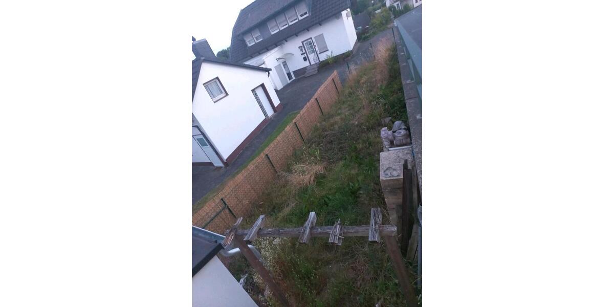 Reihenhaus Wiehl - 6 Zimmer, 150 m&sup2;, 140.000&euro; | Angebot:27083646