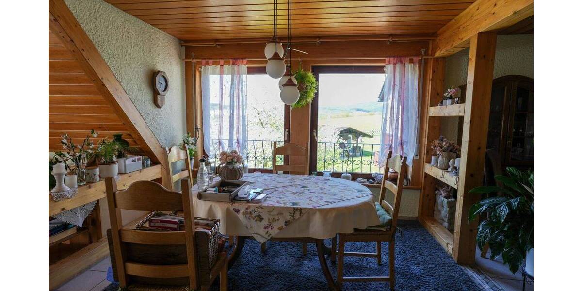 Mehrfamilienhaus, Wohnhaus Bad Berleburg Berghausen - 8 Zimmer, 230 m&sup2;, 359.000&euro; | Angebot:26797567