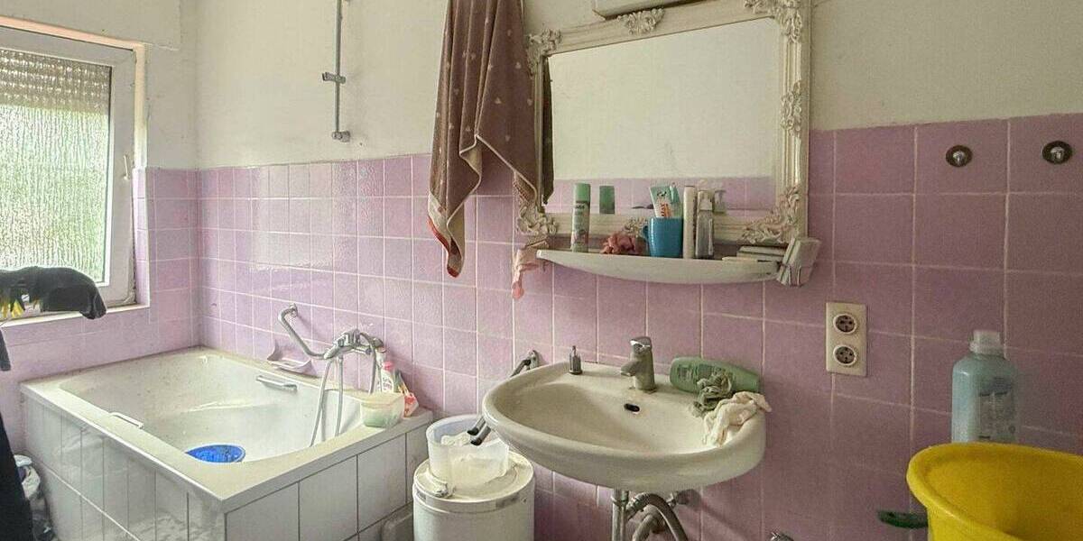 Mehrfamilienhaus, Wohnhaus Löhne Mennighüffen - 7 Zimmer, 199.000&euro; | Angebot:26698680