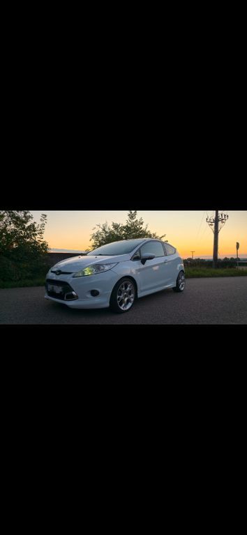 Ford Fiesta 188.000 km 4.999 € Dingolfing 84130
