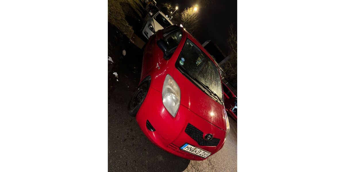 Toyota Yaris 194.757 km 1.500 &euro; Leinfelden echterdingen 70771