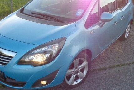 Opel Meriva 196.000 km 2.500 &euro; Muggensturm 76437