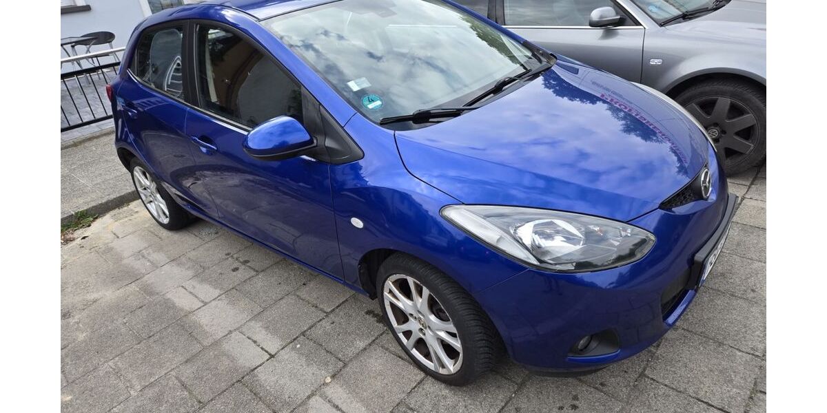 Mazda 2 221.000 km 2.100 &euro; Bremen 28719