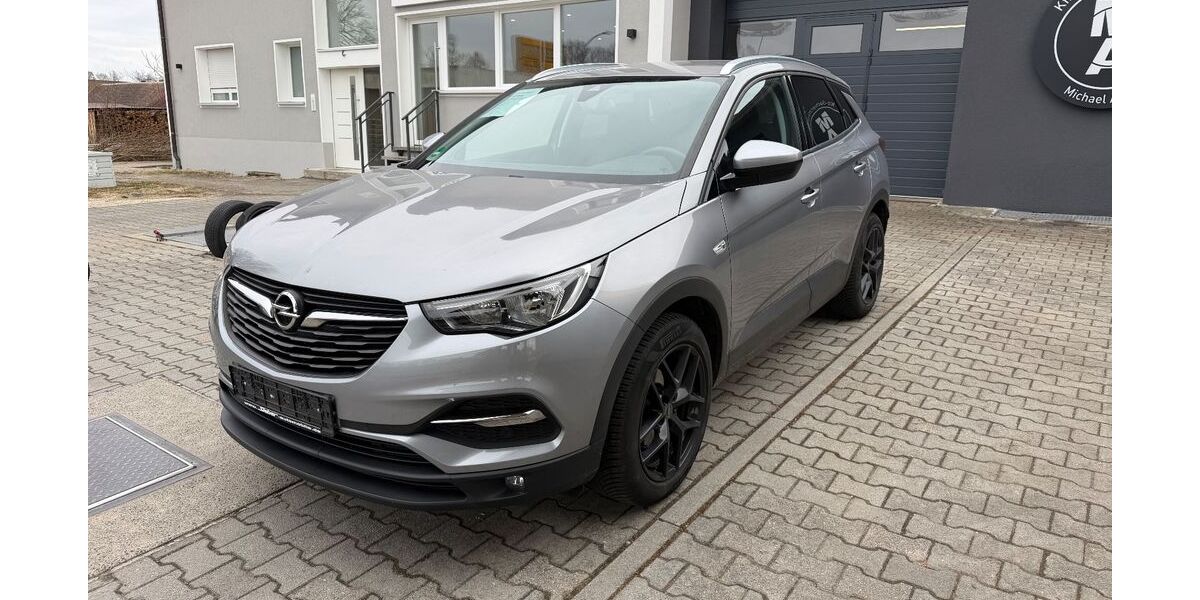 Opel Grandland (X) 121.000 km 10.990 &euro; Hirschau 92242