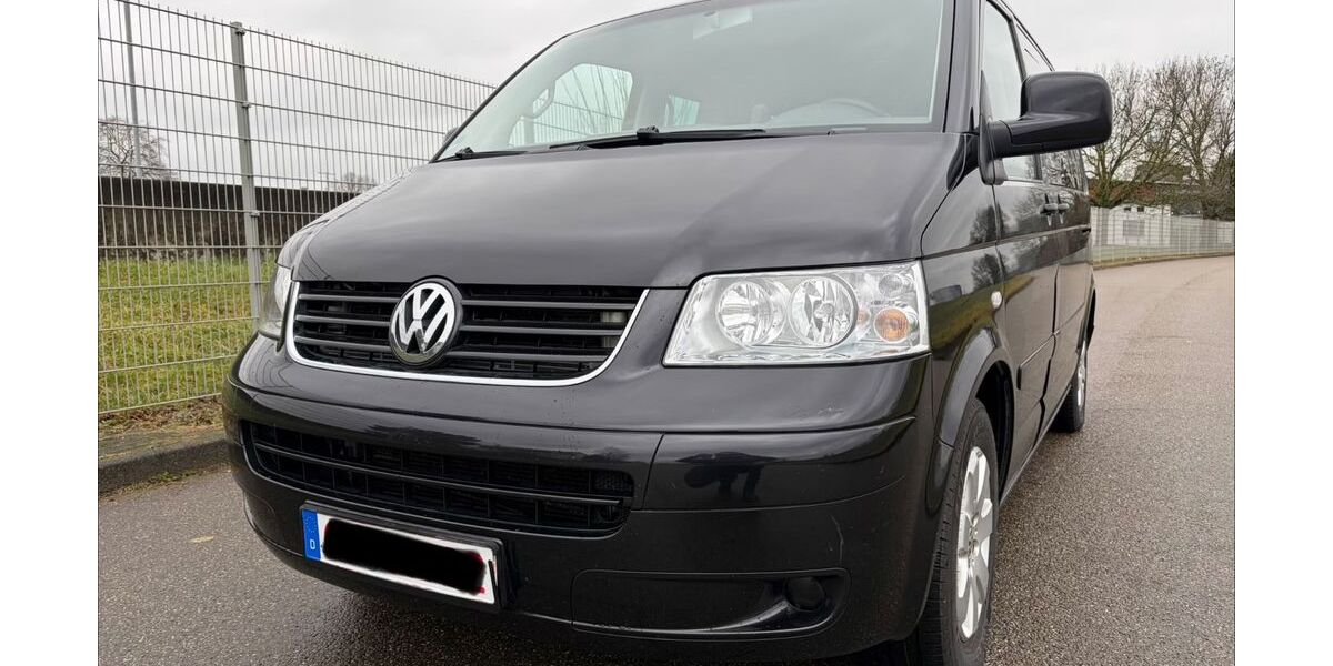 VW T5 Transporter 301.000 km 7.500 &euro; Lahr 77933