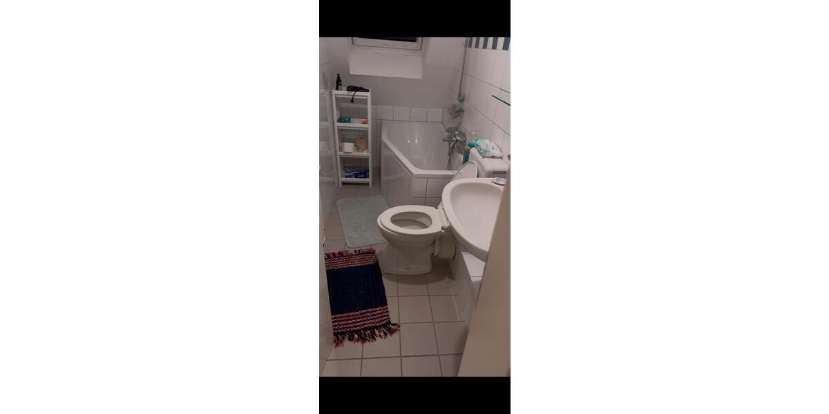 Dachgeschoßwohnung Witzenhausen - 3 Zimmer, 52 m&sup2;, 400&euro; | Angebot:26137293