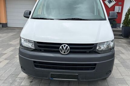VW T5 Transporter 124.583 km 14.899 &euro; Weimar 99428