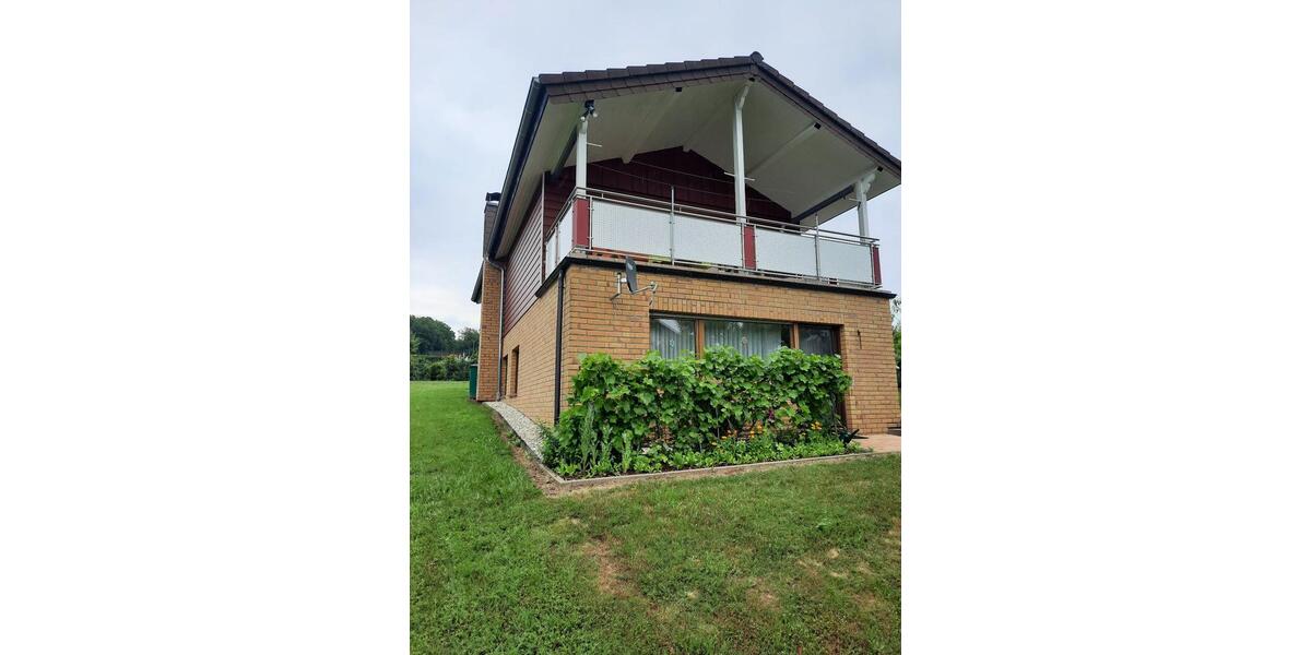 Einfamilienhaus Solms - 5 Zimmer, 130 m&sup2;, 300.000&euro; | Angebot:27077294