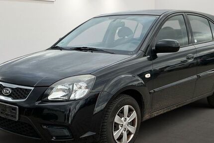 Kia Rio 107.134 km 1.599 € Brehna 06796
