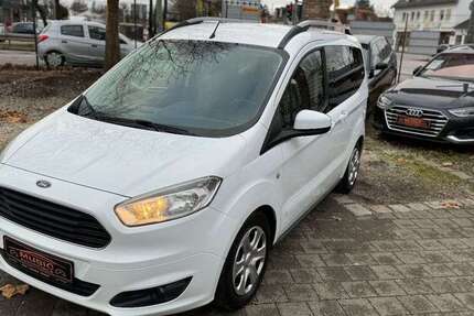 Ford Tourneo Courier 162.361 km 8.450 € München 81243