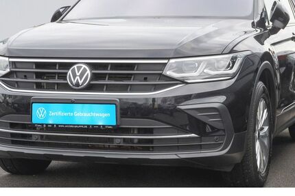 VW Tiguan 44.677 km 29.930 &euro; Geilenkirchen 52511
