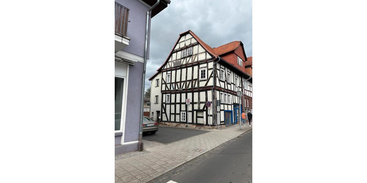 Einfamilienhaus Schwalmstadt - 50.000&euro; | Angebot:26096415