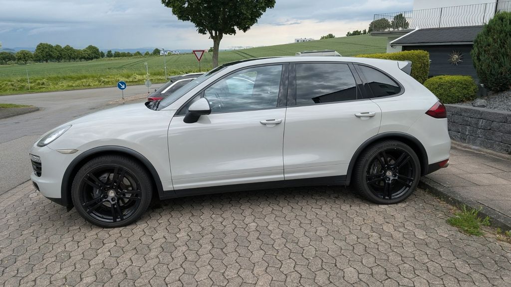 Porsche Cayenne 188.000 km 17.900 &euro; Northeim 37154