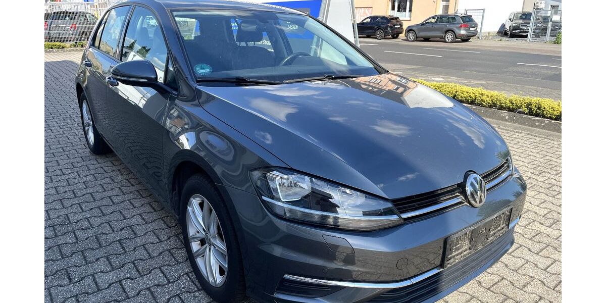 VW Golf 41.700 km 11.980 &euro; Mönchengladbach 41063