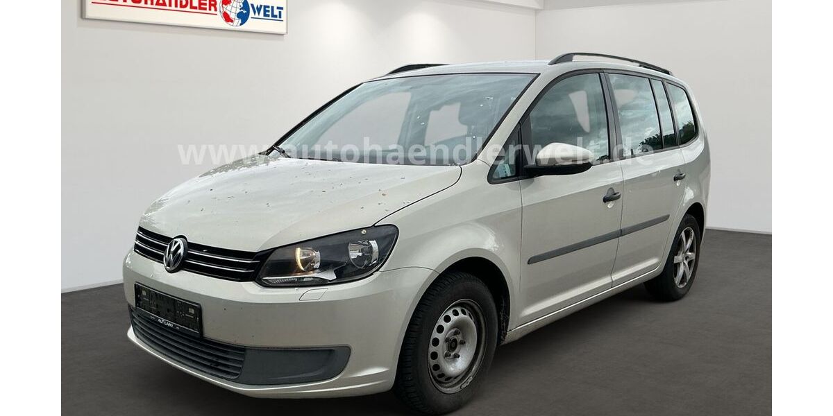 VW Touran 121.665 km 4.499 &euro; Brehna 06796