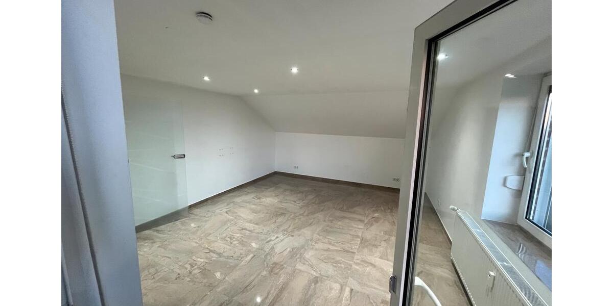 Dachgeschoßwohnung Lippetal - 4 Zimmer, 100 m&sup2;, 850&euro; | Angebot:25805530