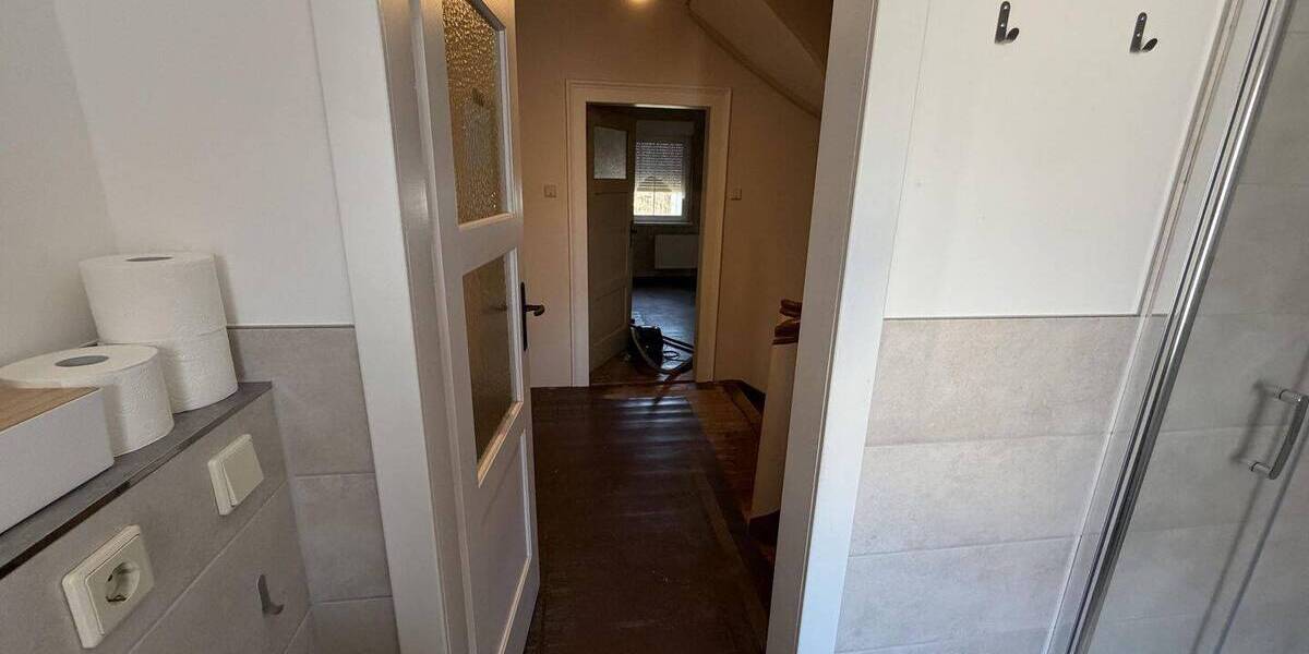 Reihenmittelhaus Apolda - 5 Zimmer, 109 m&sup2;, 179.000&euro; | Angebot:26331121