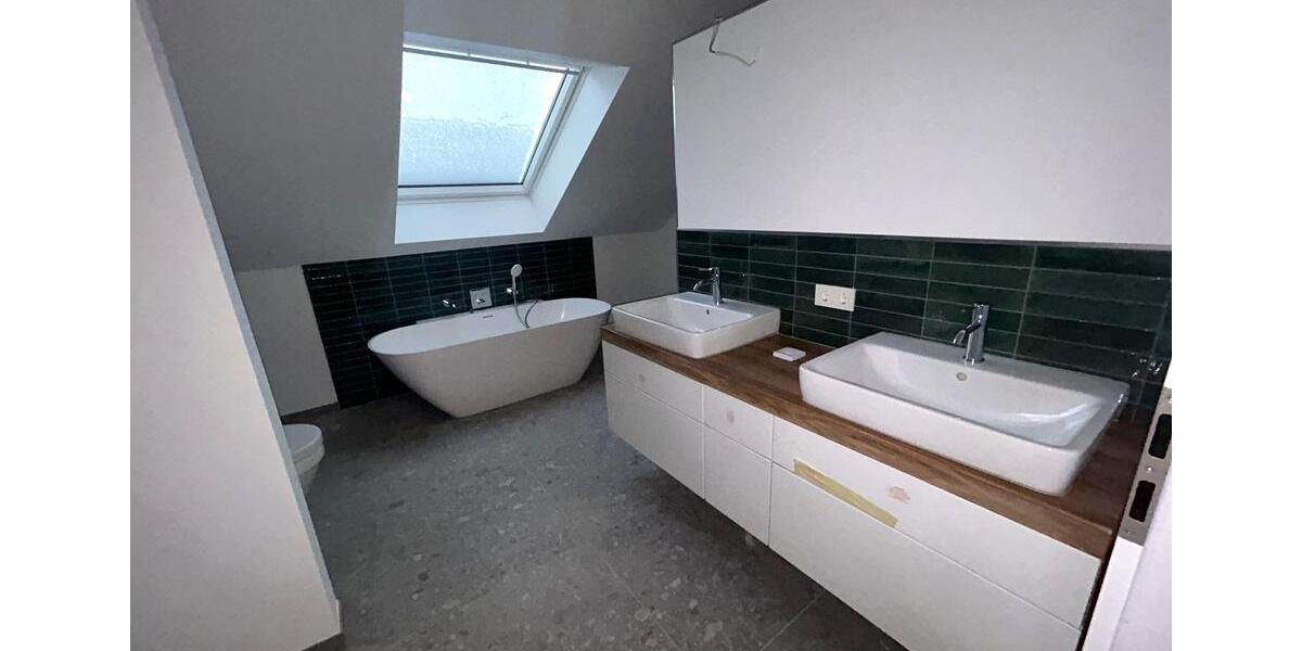 Moderne Neubau-Doppelhaushälfte in Leer 4 zimmer