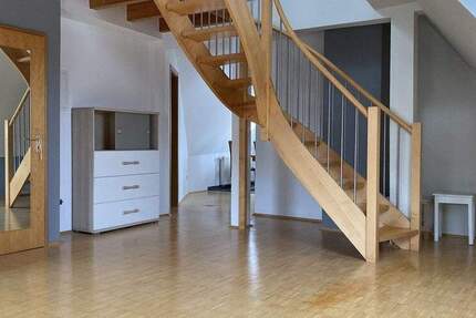 Haus Spaichingen - 7 Zimmer, 159 m&sup2;, 324.000&euro; | Angebot:21614383