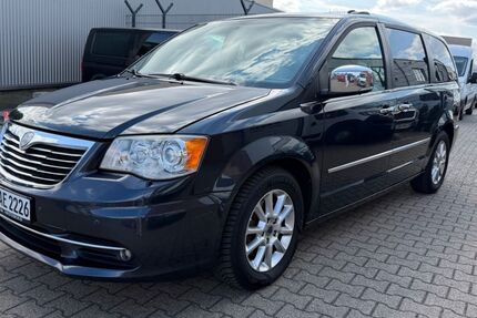 Lancia Voyager 240.000 km 6.999 &euro; Mülheim an der Ruhr 45472