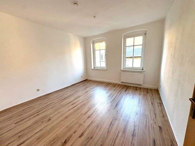 Etagenwohnung Meuselwitz Zipsendorf - 2 Zimmer, 57 m&sup2;, 345&euro; | Angebot:25845227