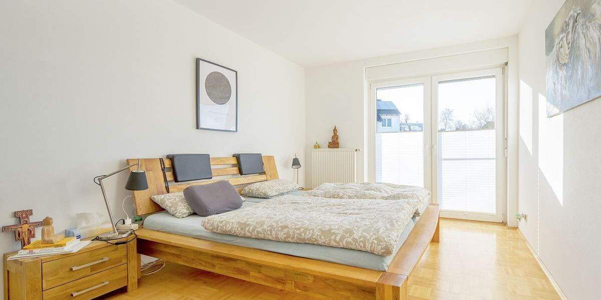 Reihenmittelhaus Bruchsal / Helmsheim Helmsheim - 6 Zimmer, 169 m&sup2;, 449.000&euro; | Angebot:25896127