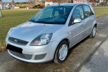 Ford Fiesta 128.029 km 2.999 &euro; Ravensburg 88214
