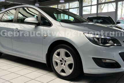 Opel Astra 89.700 km 7.490 € Bremen 28207