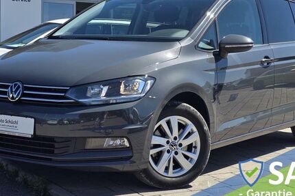 VW Touran 52.908 km 27.648 &euro; Schrobenhausen-Edelshsn. 86529