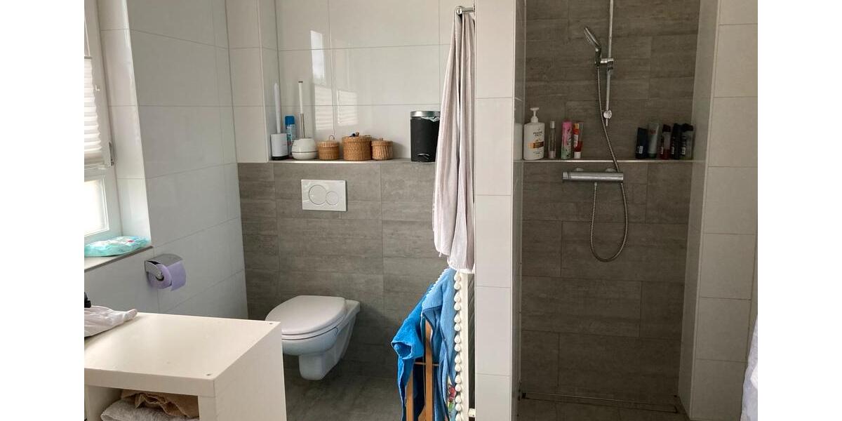 Dachgeschoßwohnung Kirchzarten - 1 Zimmer, 16 m&sup2;, 600&euro; | Angebot:25170900