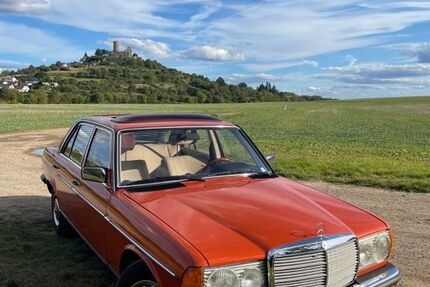 Mercedes 230