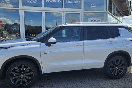 Mitsubishi Outlander 12.874 km 39.980 &euro; Stollberg 09366
