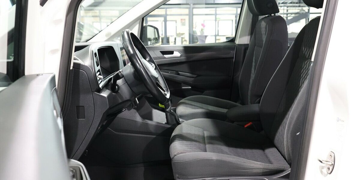 VW Caddy Maxi KOMBI 2.0 TDI 4M LIFE IQ ALLRAD OPTIK 95.000 km 27.991 &euro; Hamm 59077