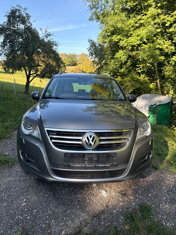 VW Tiguan 250.000 km 6.700 € Lörrach 79539