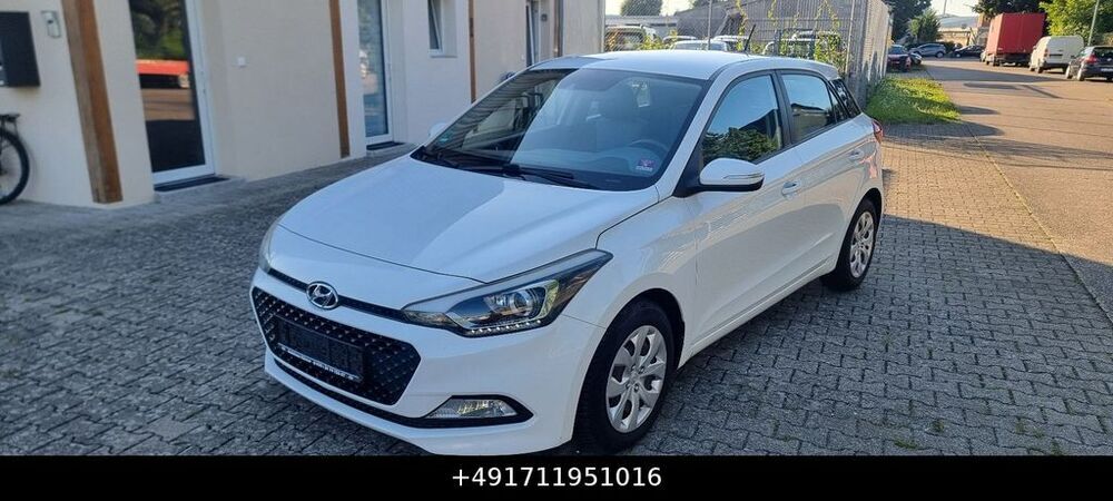 i20