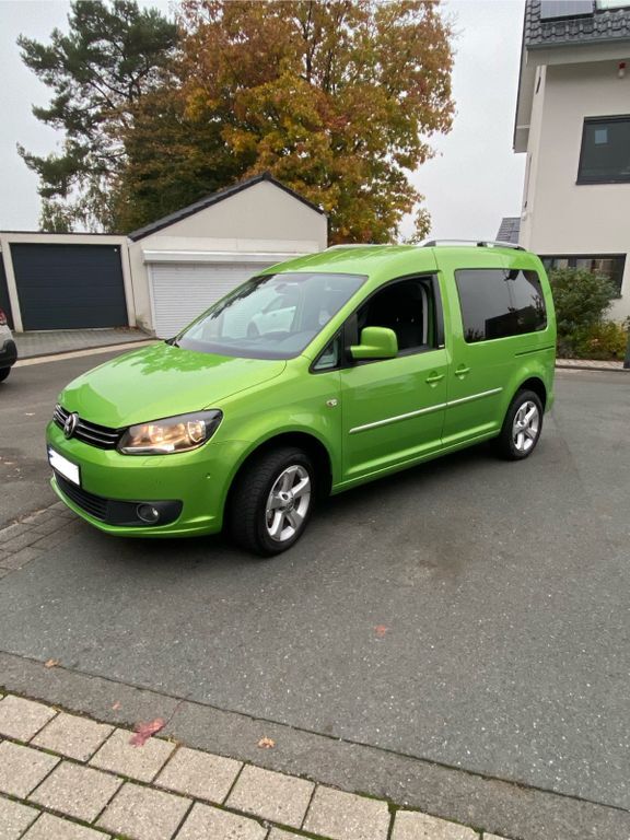 VW Caddy 200.000 km 8.900 € Solingen 42719