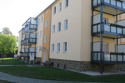 Wohnung Lucka - 2 Zimmer, 45 m&sup2;, 300&euro; | Angebot:26636649