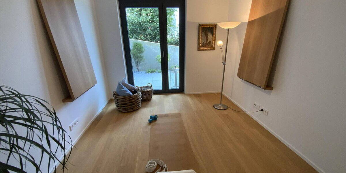 Etagenwohnung Lörrach - 3 Zimmer, 169 m&sup2;, 1.350.000&euro; | Angebot:26123713
