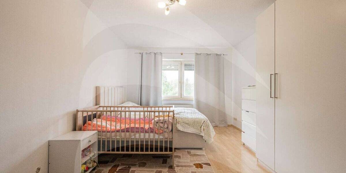 Etagenwohnung Deggendorf - 4 Zimmer, 110 m&sup2;, 399.000&euro; | Angebot:26804939