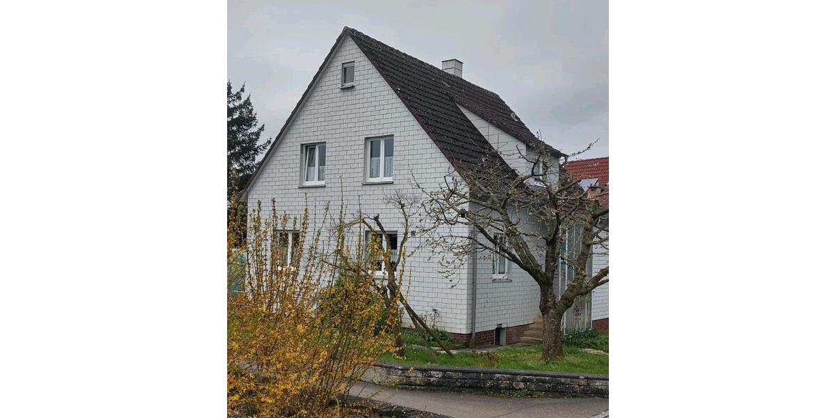 Einfamilienhaus Satteldorf - 9 Zimmer, 125 m&sup2;, 295.000&euro; | Angebot:26322974