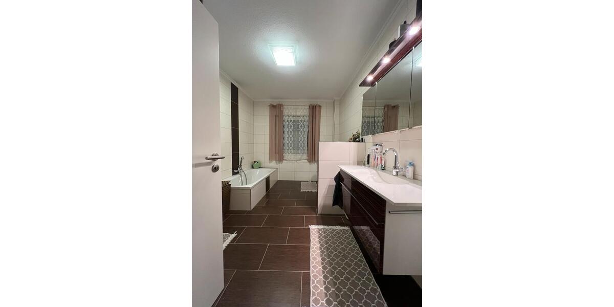 Bungalow Lippstadt - 4 Zimmer, 150 m&sup2;, 475.000&euro; | Angebot:25483491