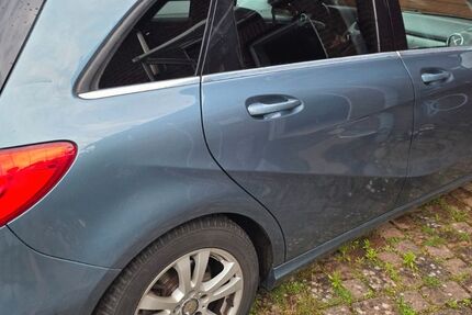 Mercedes-Benz B 200 165.000 km 9.400 &euro; Schönberg 24217