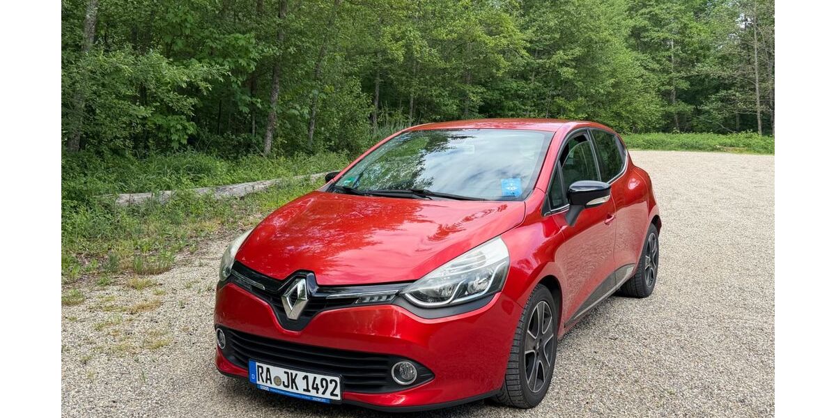 Renault Clio 92.000 km 6.100 &euro; Gaggenau 76571