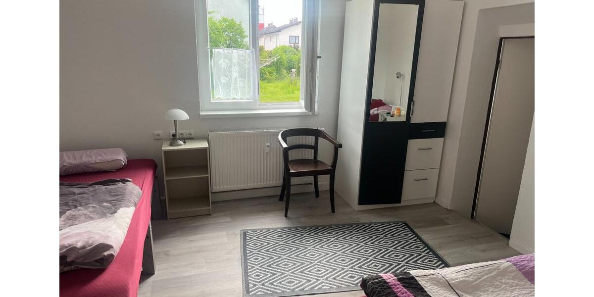 Erdgeschoßwohnung Trostberg - 1 Zimmer, 26 m&sup2;, 210&euro; | Angebot:25482300