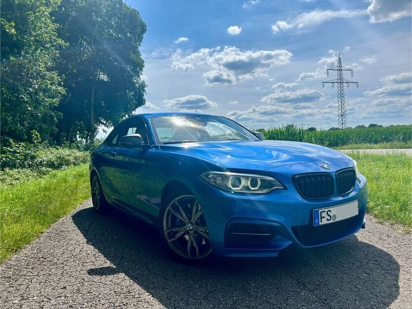 M240i